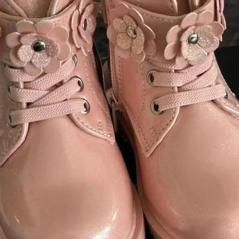 Tahari Toddler Girls Boots – Light Pink Floral Strap –Zip Up side Size 5